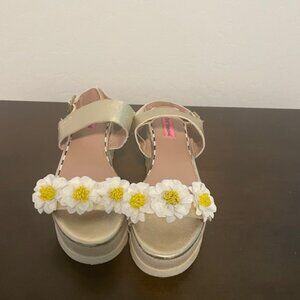 Betsy Johnson Floral Platform Chunky Daisy Wedge Sandals 7.5M EUC
